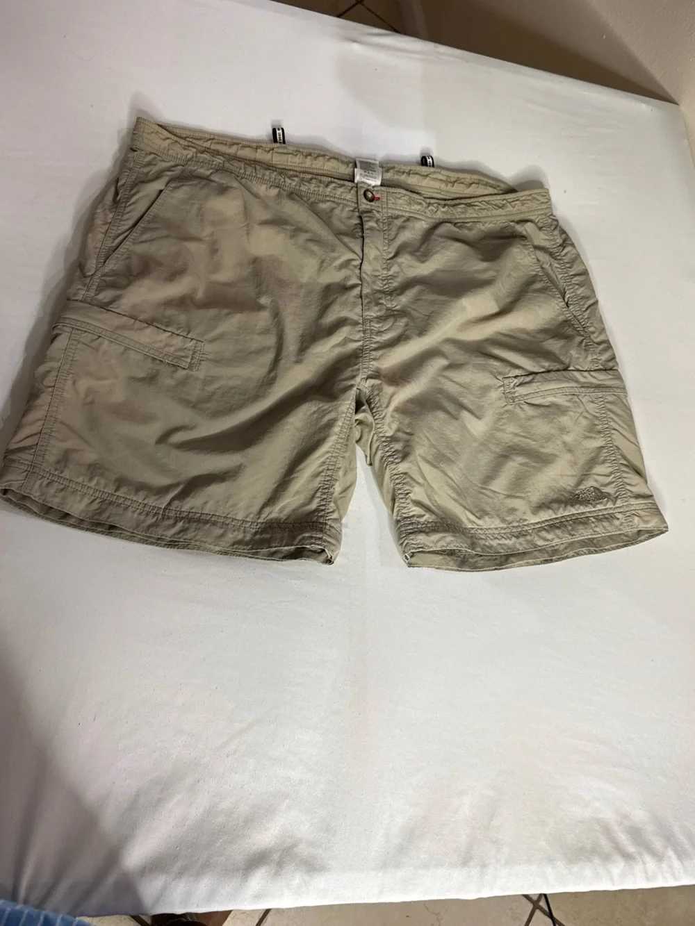 The North Face Khaki Cargo Zip Away “Shorts Only” XL